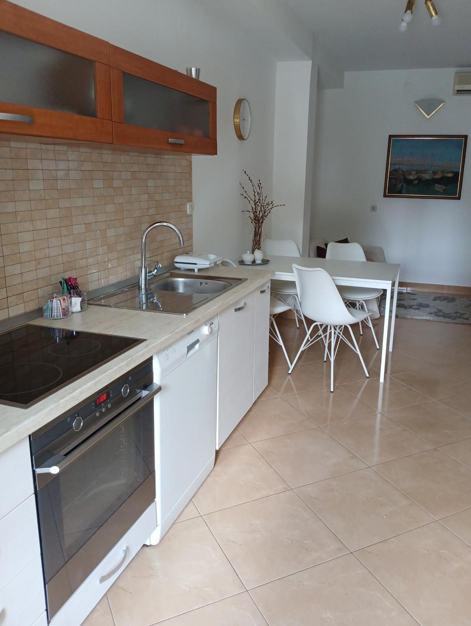 Apartments Srzic No1 Makarska Bagian luar foto